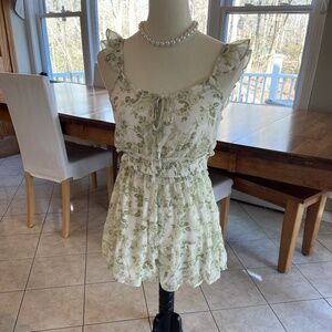 Blu pepper green/ white floral romper